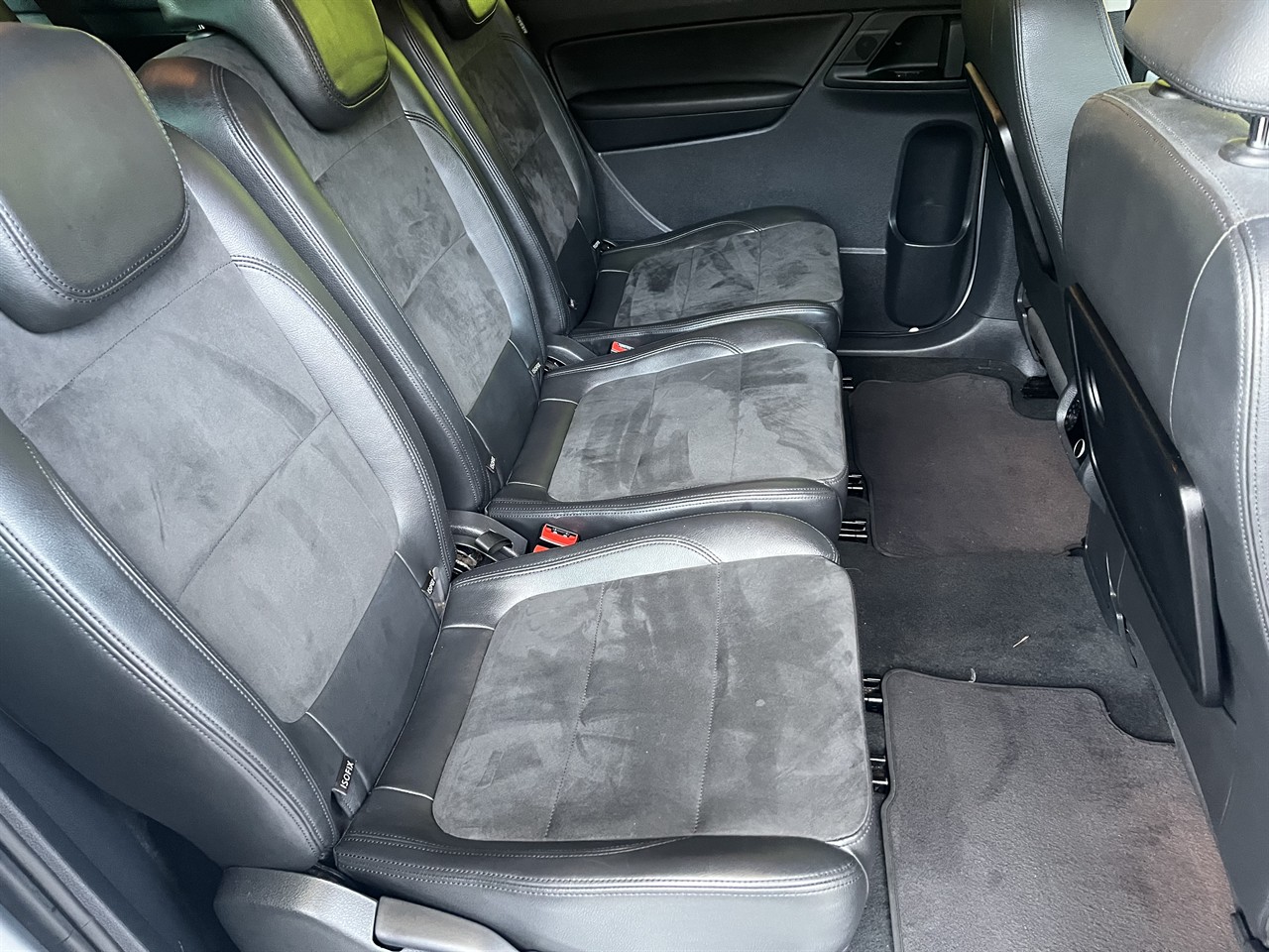 2011 Volkswagen SHARAN