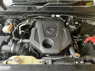 2020 Nissan Navara - Thumbnail