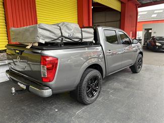2020 Nissan Navara - Thumbnail