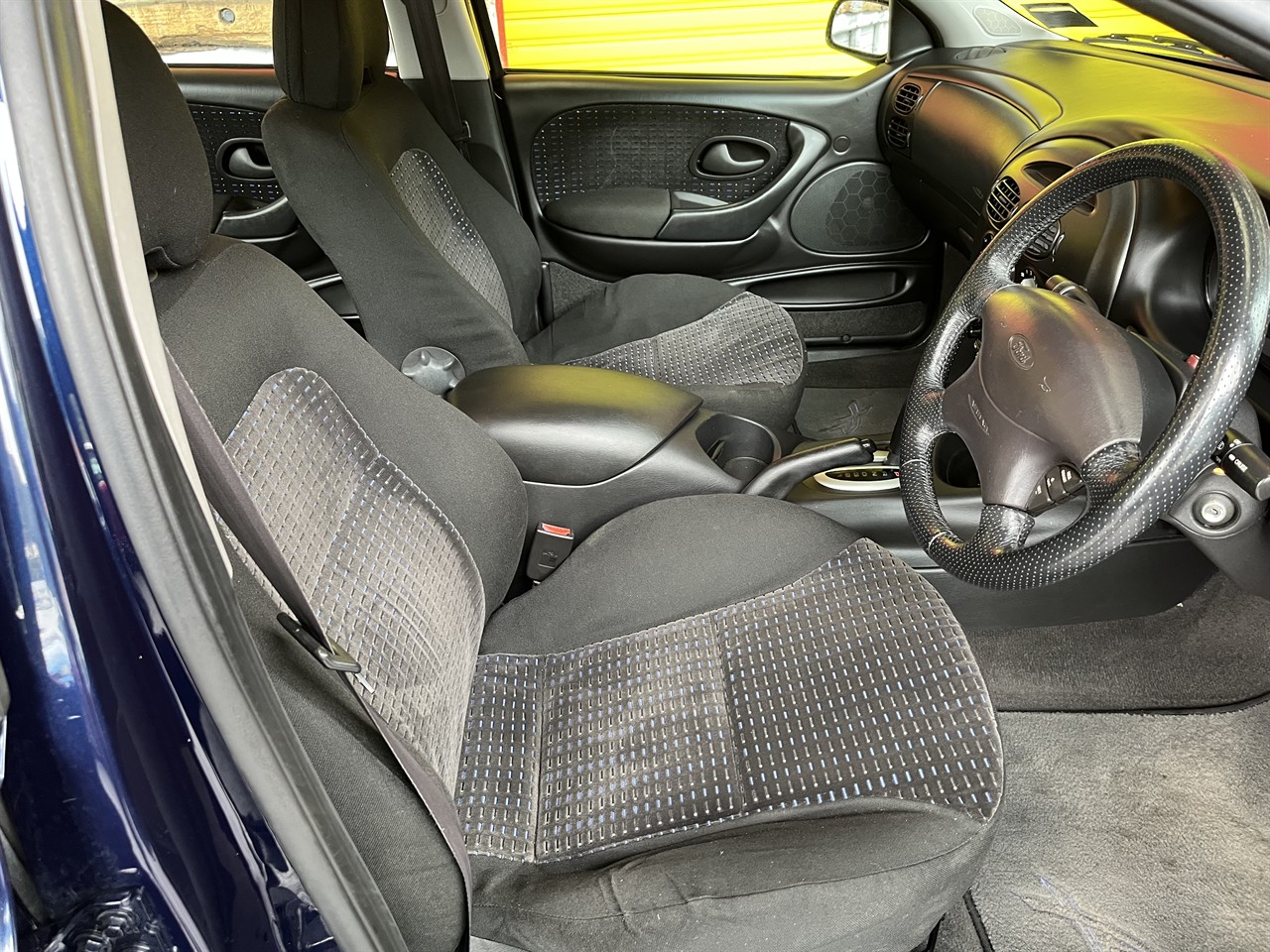 2001 Ford Falcon