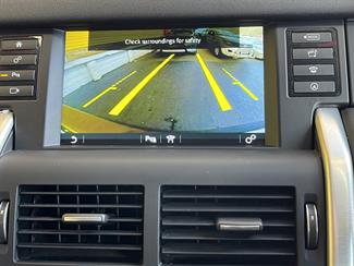 2016 Land Rover Discovery Sport - Thumbnail