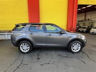 2016 Land Rover Discovery Sport - Thumbnail