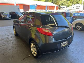 2008 Mazda Mazda2 - Thumbnail