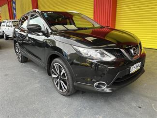 2016 Nissan Qashqai - Thumbnail
