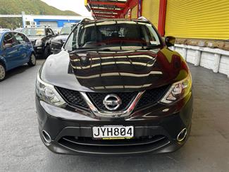 2016 Nissan Qashqai - Thumbnail