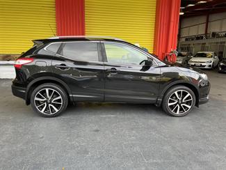 2016 Nissan Qashqai - Thumbnail