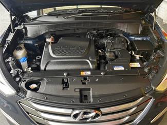 2015 Hyundai Santa Fe - Thumbnail