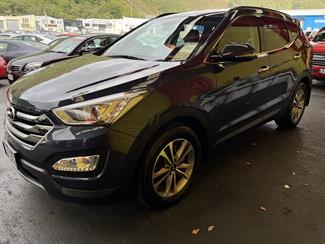 2015 Hyundai Santa Fe - Thumbnail