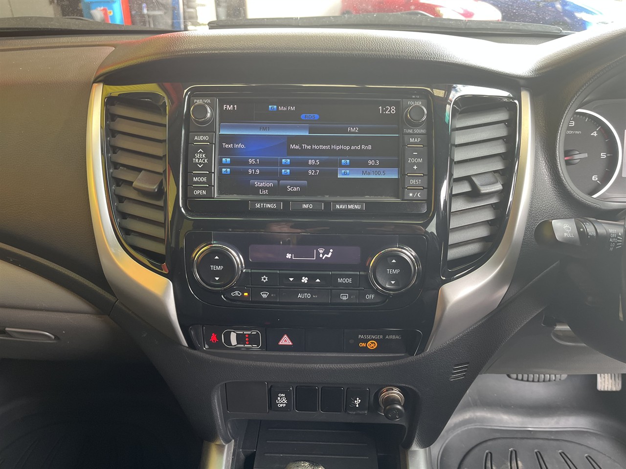 2016 Mitsubishi Triton