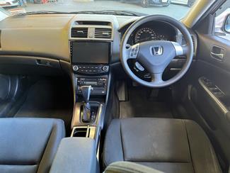 2005 Honda Accord - Thumbnail