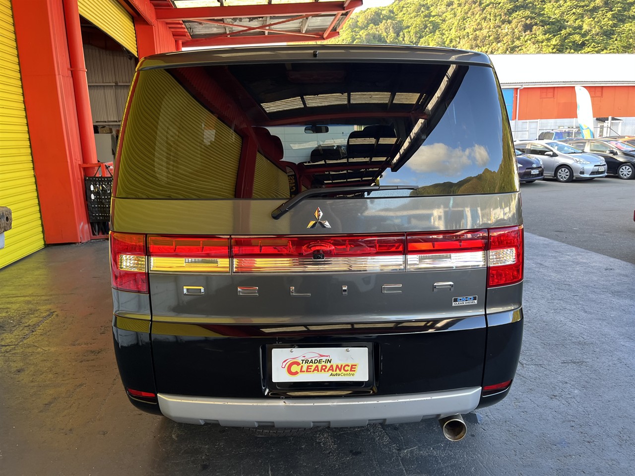 2013 Mitsubishi DELICA