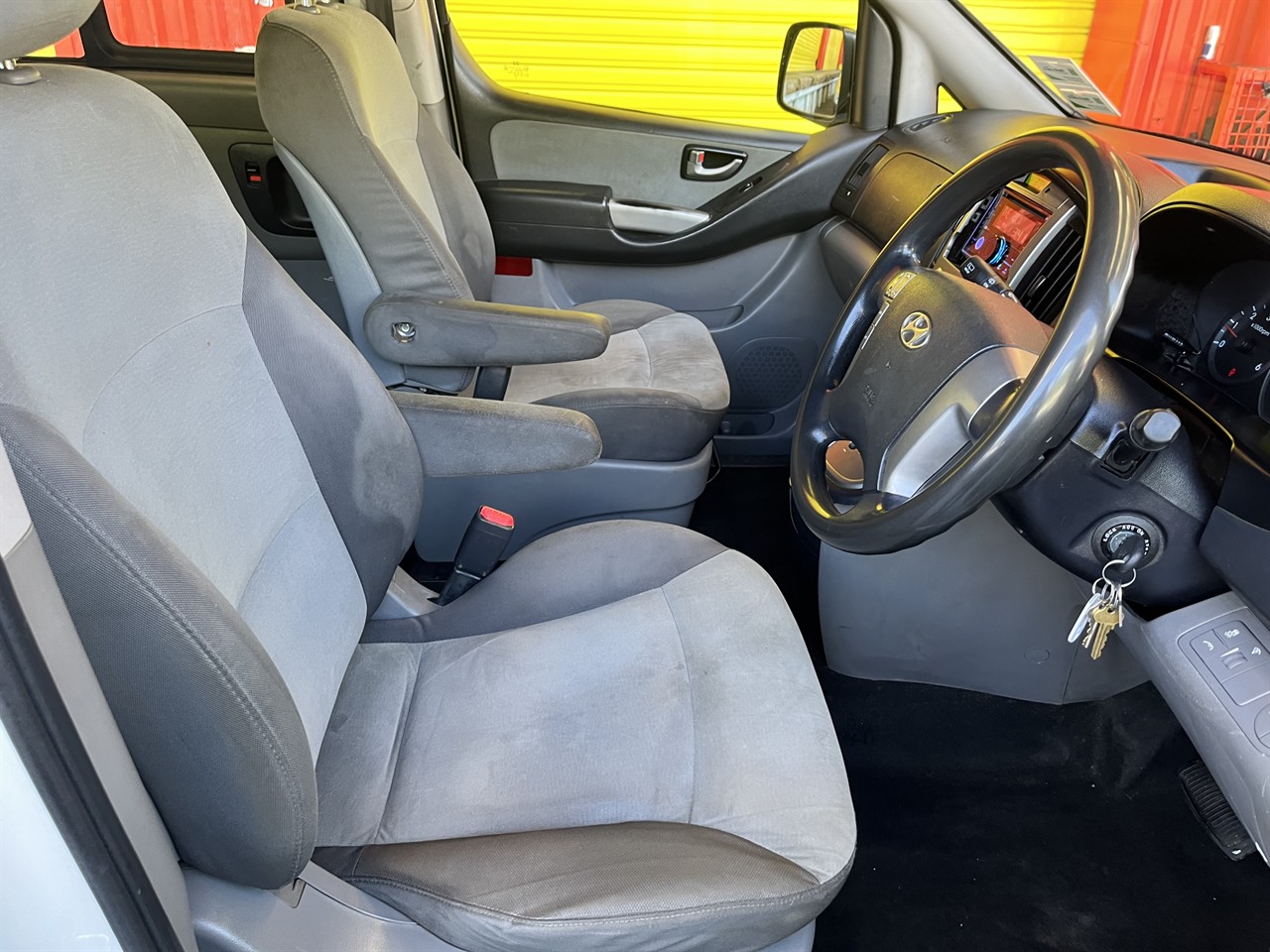 2013 Hyundai Imax
