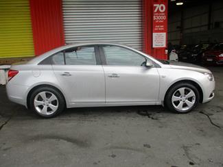 2011 Holden Cruze - Thumbnail