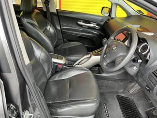 2008 Toyota Corolla - Thumbnail