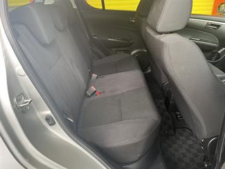 2014 Suzuki Swift - Thumbnail
