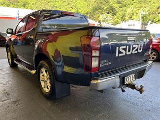 2016 Isuzu D-Max - Thumbnail