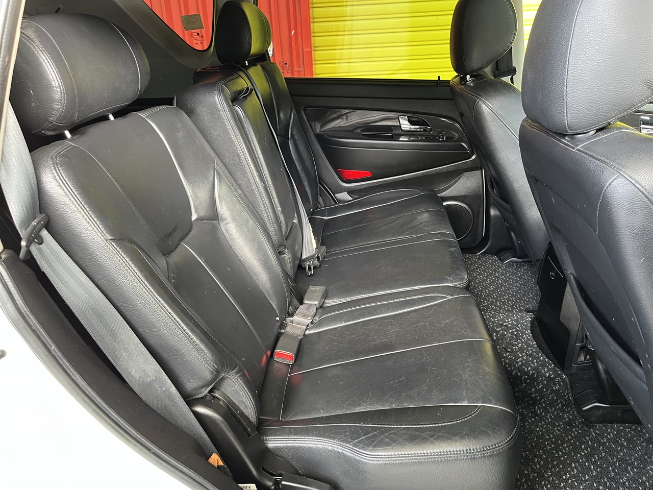 2012 Ssangyong rexton