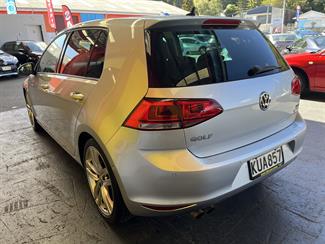 2013 Volkswagen Golf - Thumbnail