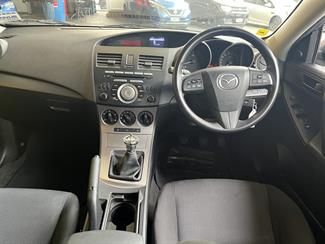 2010 Mazda 3 - Thumbnail