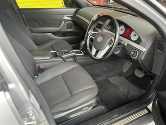 2010 Holden Commodore - Thumbnail