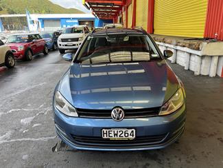 2013 Volkswagen Golf - Thumbnail