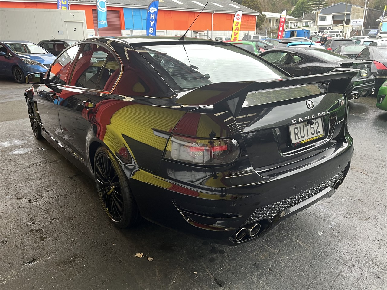 2010 Holden Hsv