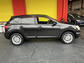 2009 Nissan Dualis - Thumbnail