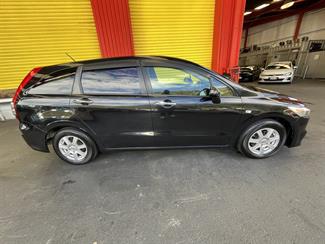 2008 Honda Stream - Thumbnail