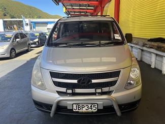 2010 Hyundai H1 - Thumbnail