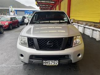 2014 Nissan Navara - Thumbnail