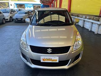 2015 Suzuki Swift - Thumbnail
