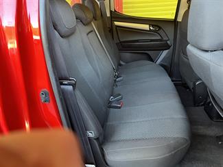 2017 Holden Colorado - Thumbnail