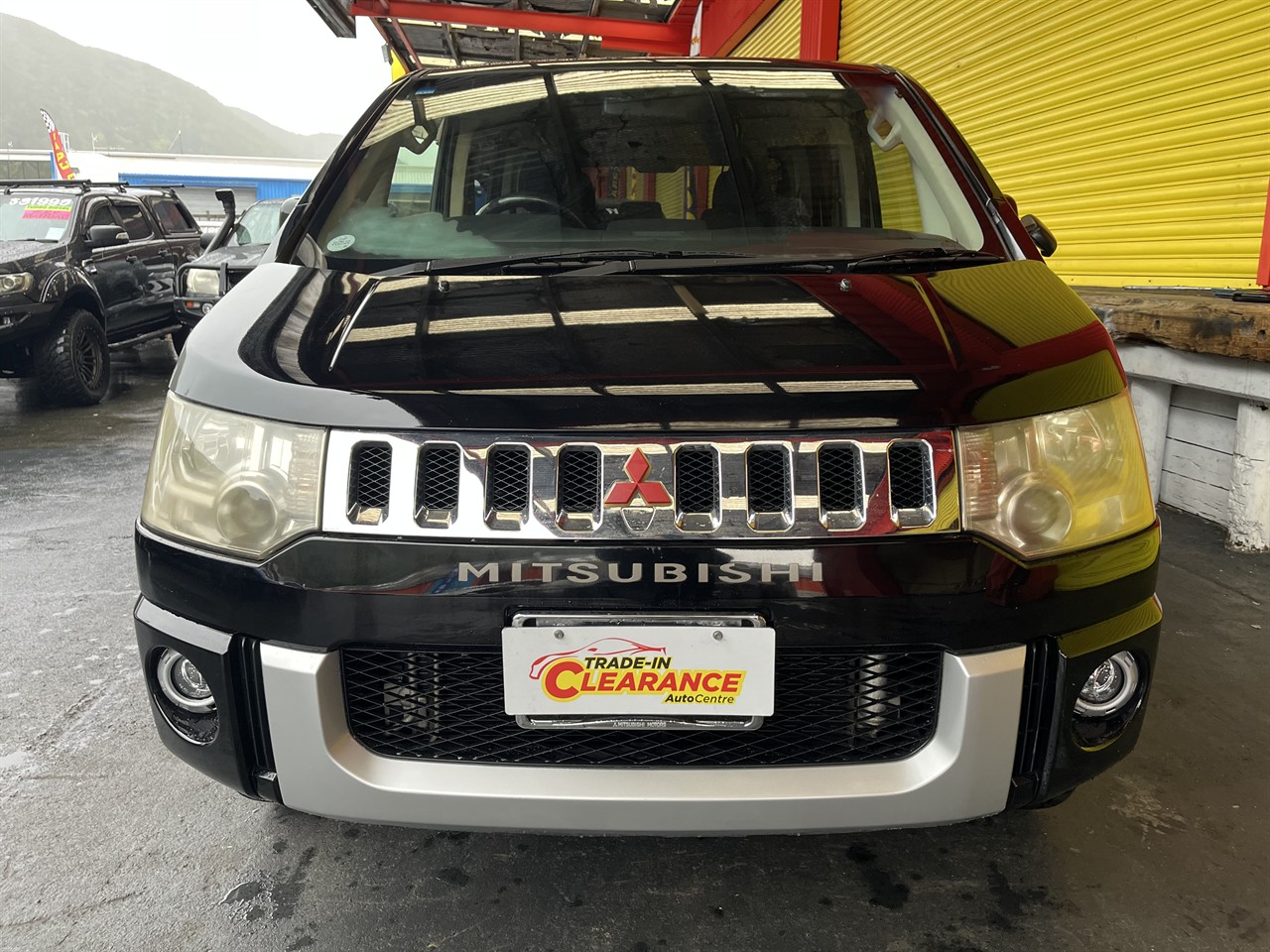 2014 Mitsubishi DELICA