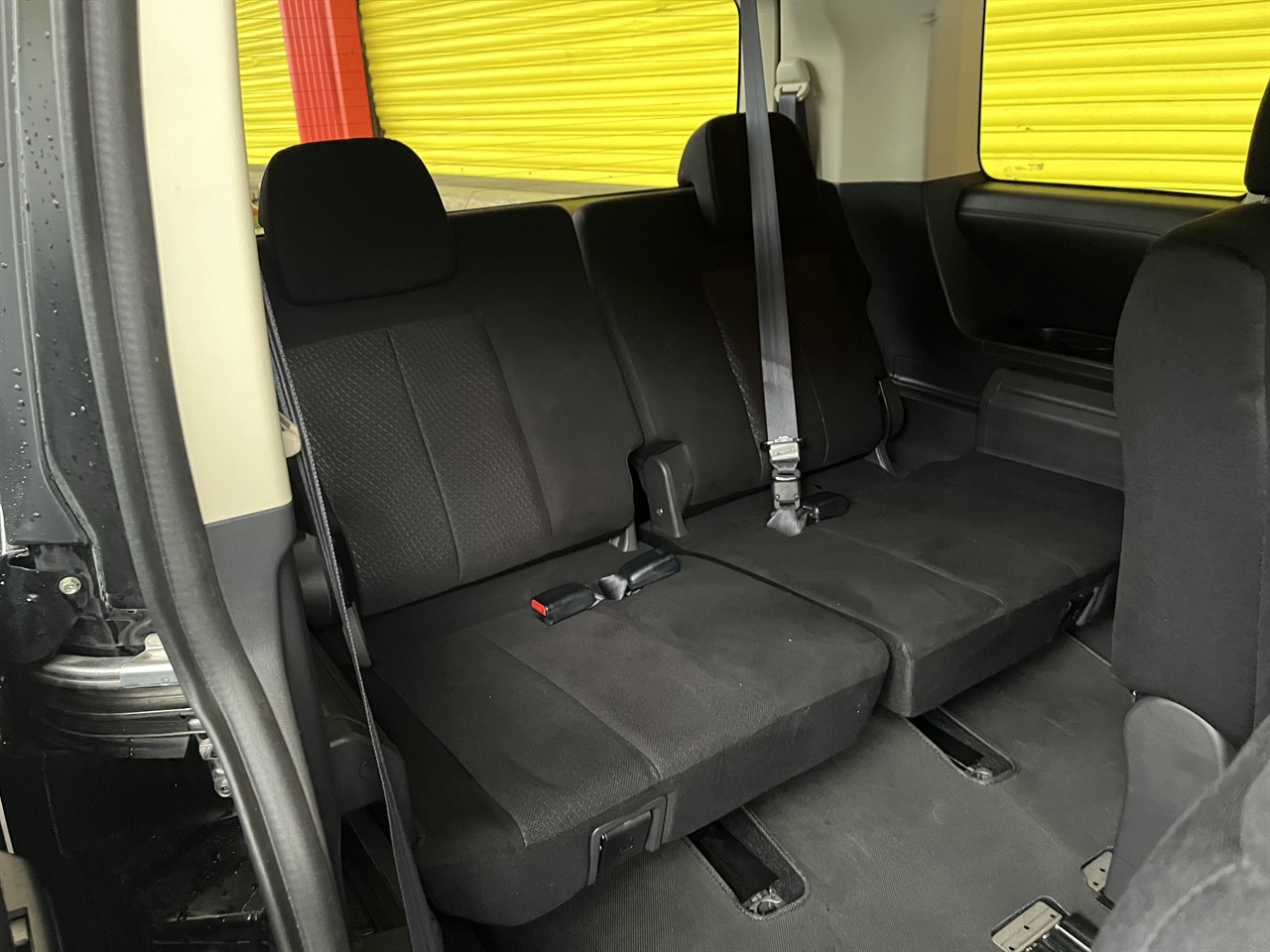2014 Mitsubishi DELICA