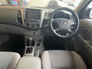 2008 Toyota Hilux - Thumbnail