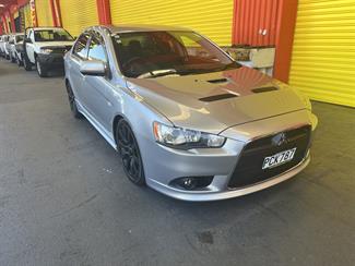 2008 Mitsubishi Galant - Thumbnail