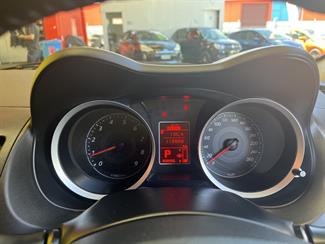 2008 Mitsubishi Galant - Thumbnail