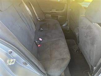 2008 Mitsubishi Galant - Thumbnail