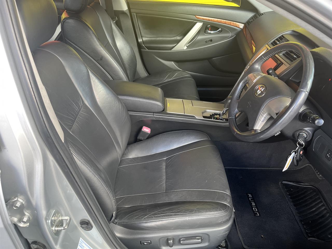 2008 Toyota AURION