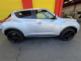 2012 Nissan JUKE - Thumbnail