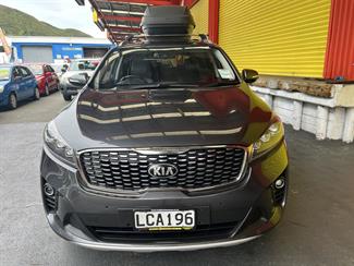 2017 Kia Sorento - Thumbnail