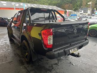 2019 Nissan Navara - Thumbnail