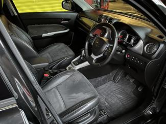 2015 Suzuki Escudo - Thumbnail