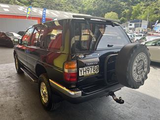 1995 Nissan Terrano - Thumbnail