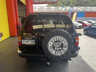 1995 Nissan Terrano - Thumbnail