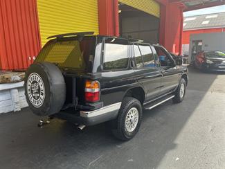 1995 Nissan Terrano - Thumbnail