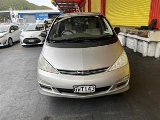 2005 Toyota Estima - Thumbnail