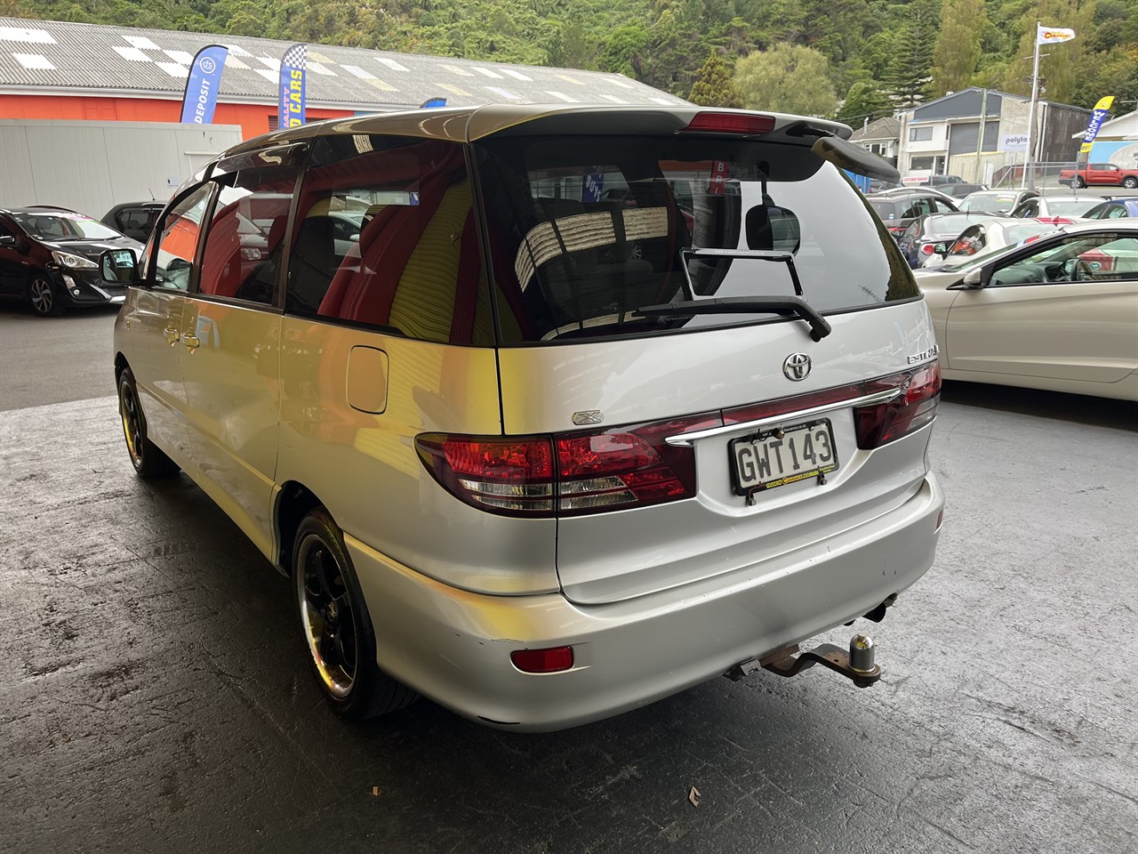 2005 Toyota Estima