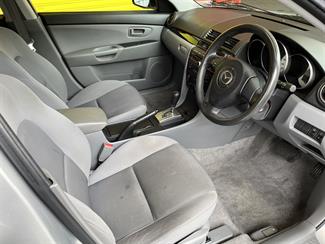 2007 Mazda Axela - Thumbnail