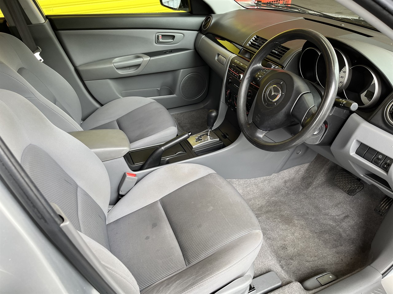 2007 Mazda Axela